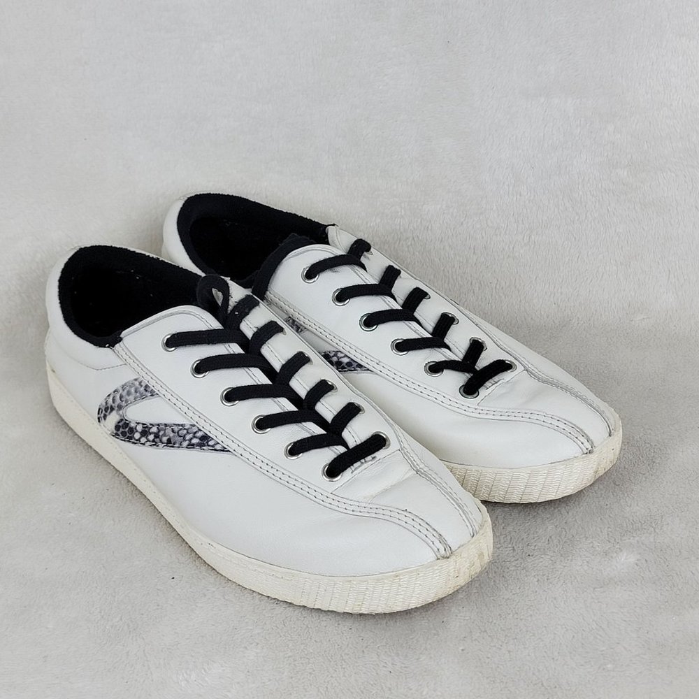 Tretorn Womens White Leather Lace-Up Low Top Sneakers 10.5 WTNY Lite 36 Plus